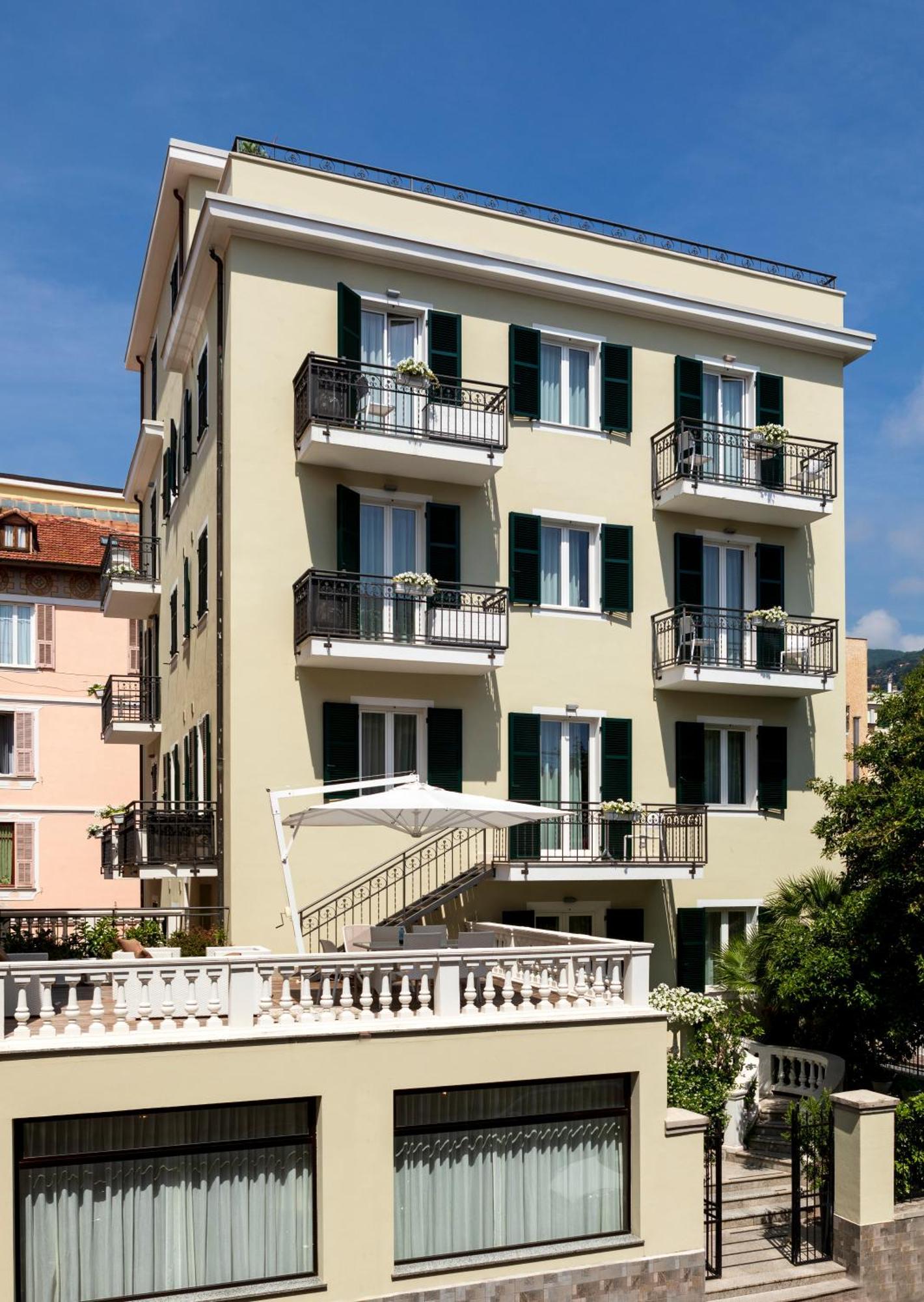 Residence San Marco Suites&Apartments Alassio Exterior foto